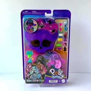 NWT Polly Pocket Monster High Compact with 3 Micro Dolls and 10 accessories